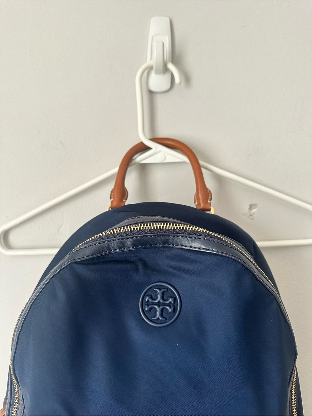 Tory Burch Navy Backpack with Bright Blue Trim and Tan Leather Handle - Picture 4 of 14